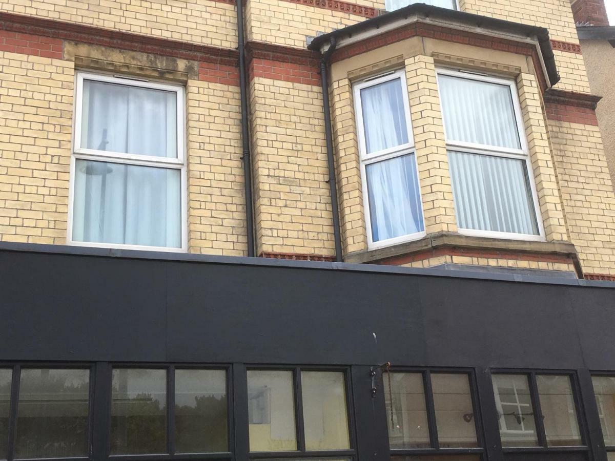 Flat 2 Opposite Travel Lodge Colwyn Bay Εξωτερικό φωτογραφία