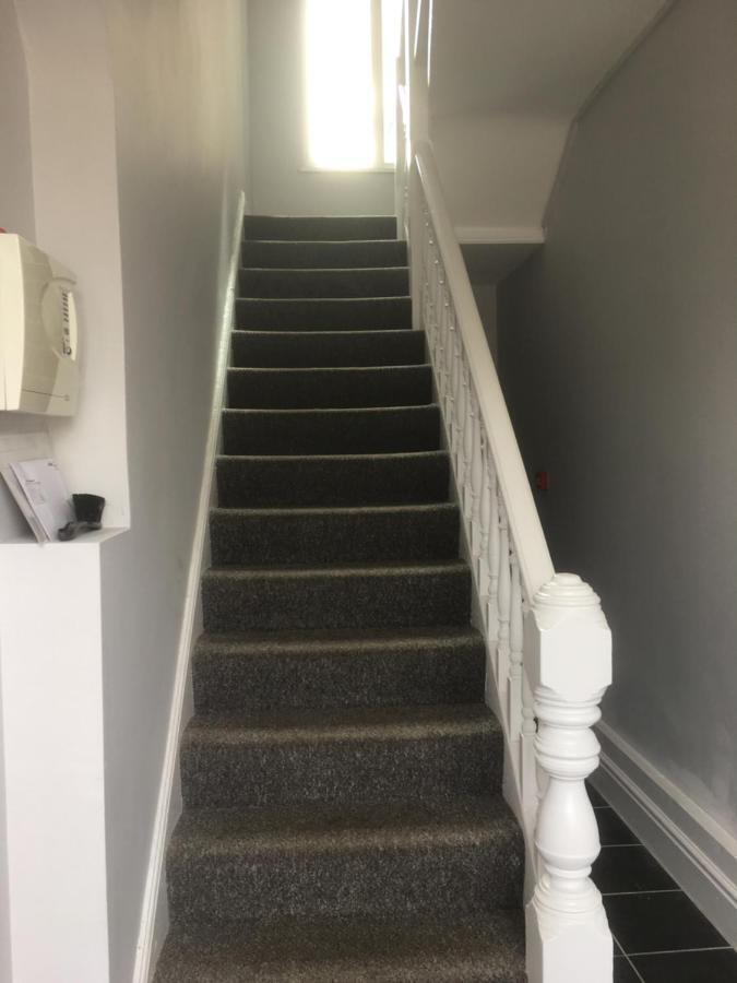 Flat 2 Opposite Travel Lodge Colwyn Bay Εξωτερικό φωτογραφία